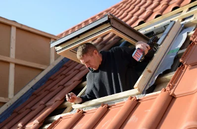 Pose de fenêtres de toit Velux à Nohanent